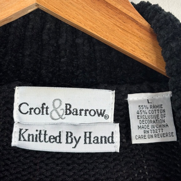 VTG 90s Croft & Barrow Embroidered Christmas Cardigan L Hand Knit Bead Bell Ugly - Picture 9 of 10